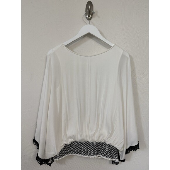 Democracy Womens Embroidered Dolman Sleeve Top Ivory/Black w/ attached Tank Sz L - Picture 2 of 13